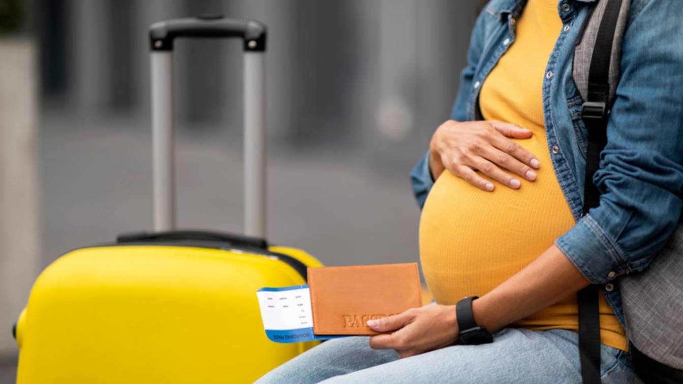 Can A Pregnant Woman Travel In Flight In 1 Trimester