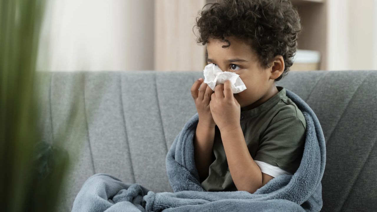 How to Care for a Child with Dengue