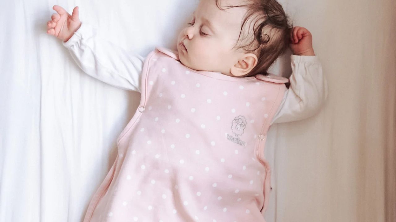 What Are The Signs Of An Overheated Baby While Sleeping
